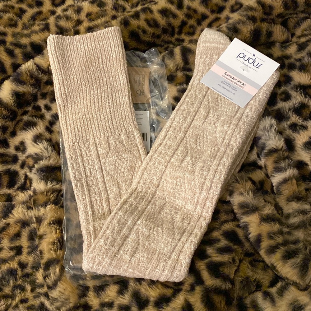 Pudus over the knee sweater socks NWT